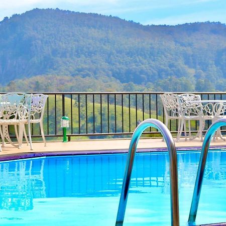 Heaven'S Edge By Ehi Hotel Ella Exterior photo