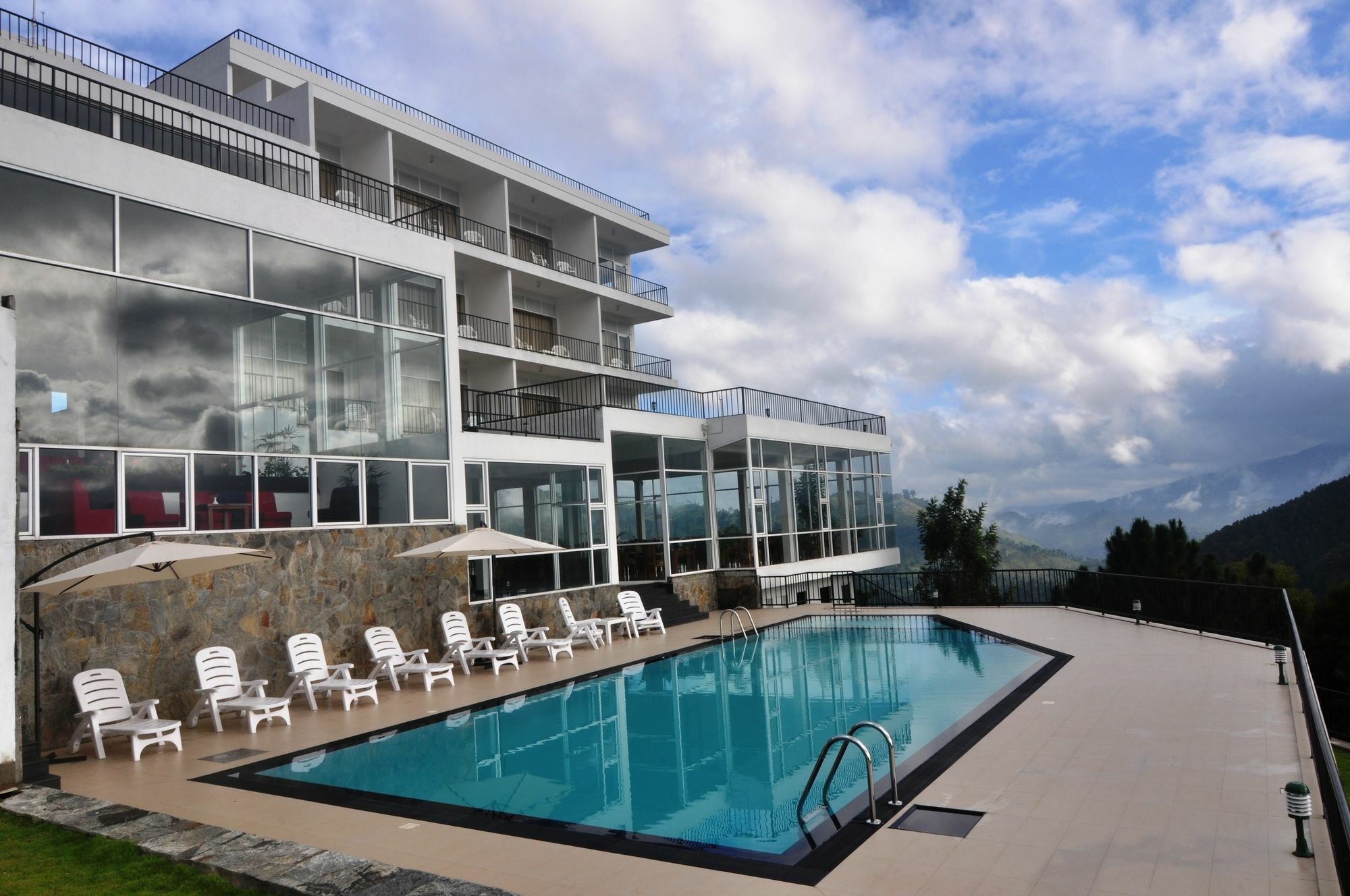 Heaven'S Edge By Ehi Hotel Ella Exterior photo